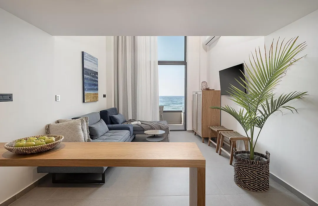 Calla Luxury Seafront Suites-1