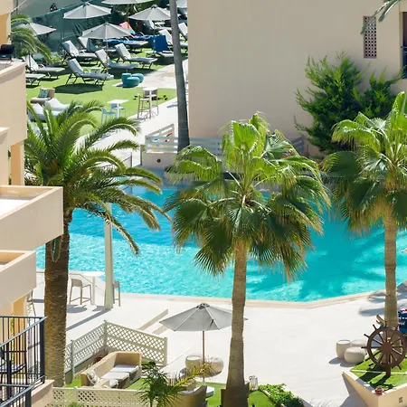 Atlantis Beach Hotel-2